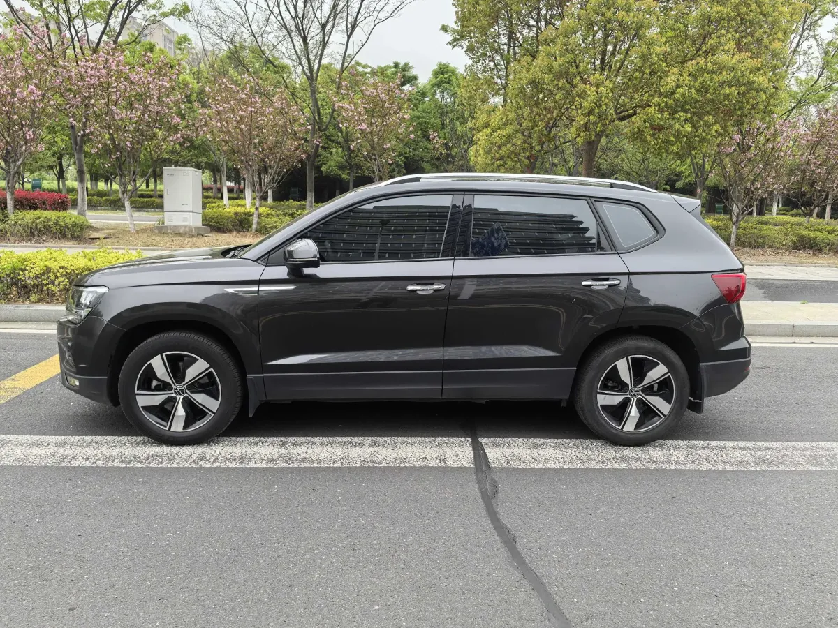 2021 Volkswagen Tharu 1.4T 150HP L4 7DCT,autocango,china used car exporter,china ev exporter,chinese used car exporter,chinese used ev exporter