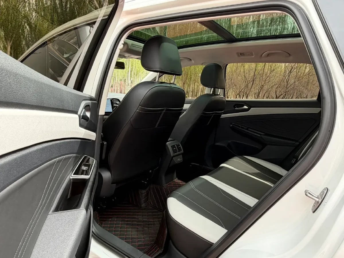 2024 Jetta VS7 1.4T 150HP L4 6AT,autocango,china used car exporter,china ev exporter,chinese used car exporter,chinese used ev exporter