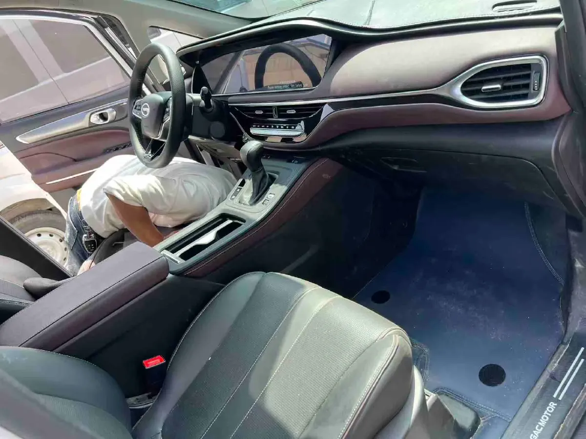 2023 GAC Trumpchi M6 1.5T 177HP L4 7DCT,autocango,china used car exporter,china ev exporter,chinese used car exporter,chinese used ev exporter