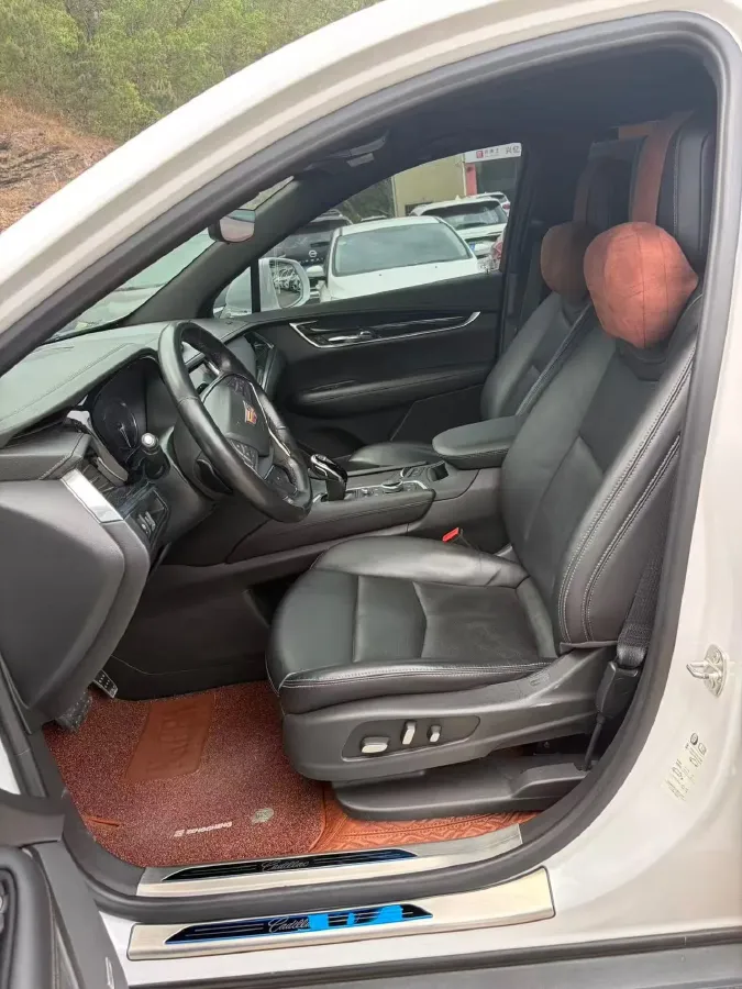 2020 Cadillac XT5 2.0T 237HP L4 9AT,autocango,china used car exporter,china ev exporter,chinese used car exporter,chinese used ev exporter