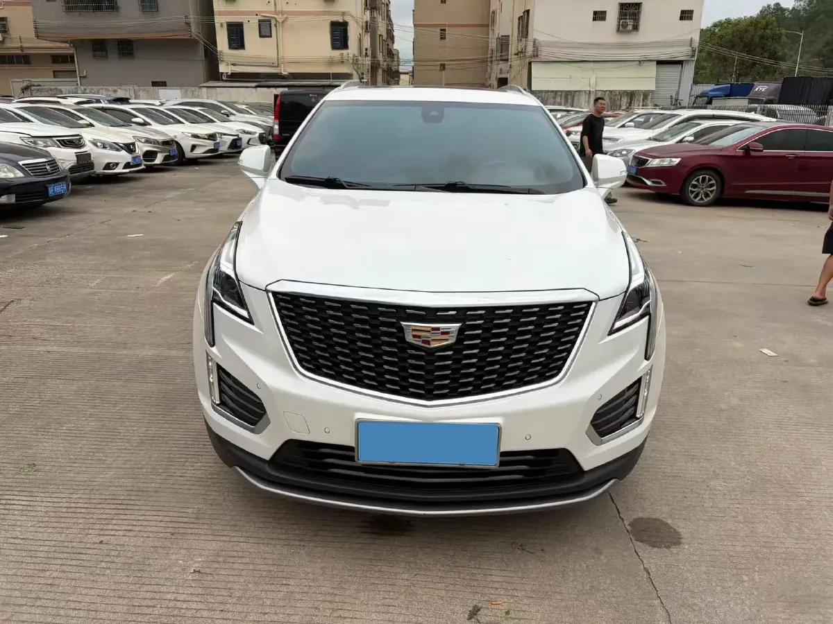 2020 Cadillac XT5 2.0T 237HP L4 9AT,autocango,china used car exporter,china ev exporter,chinese used car exporter,chinese used ev exporter