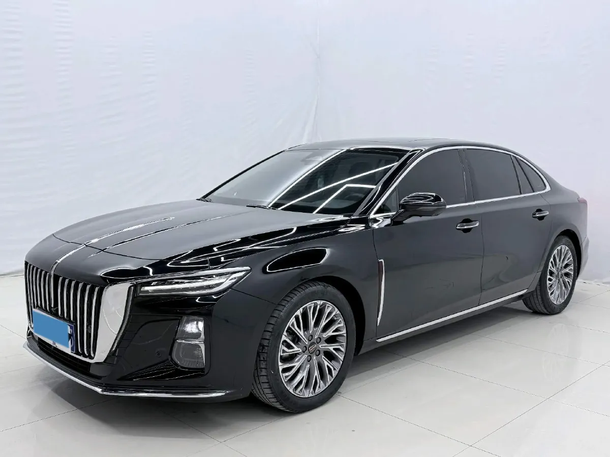 2023 HongQi H5 2.0T 224HP L4 8AT,autocango,china used car exporter,china ev exporter,chinese used car exporter,chinese used ev exporter