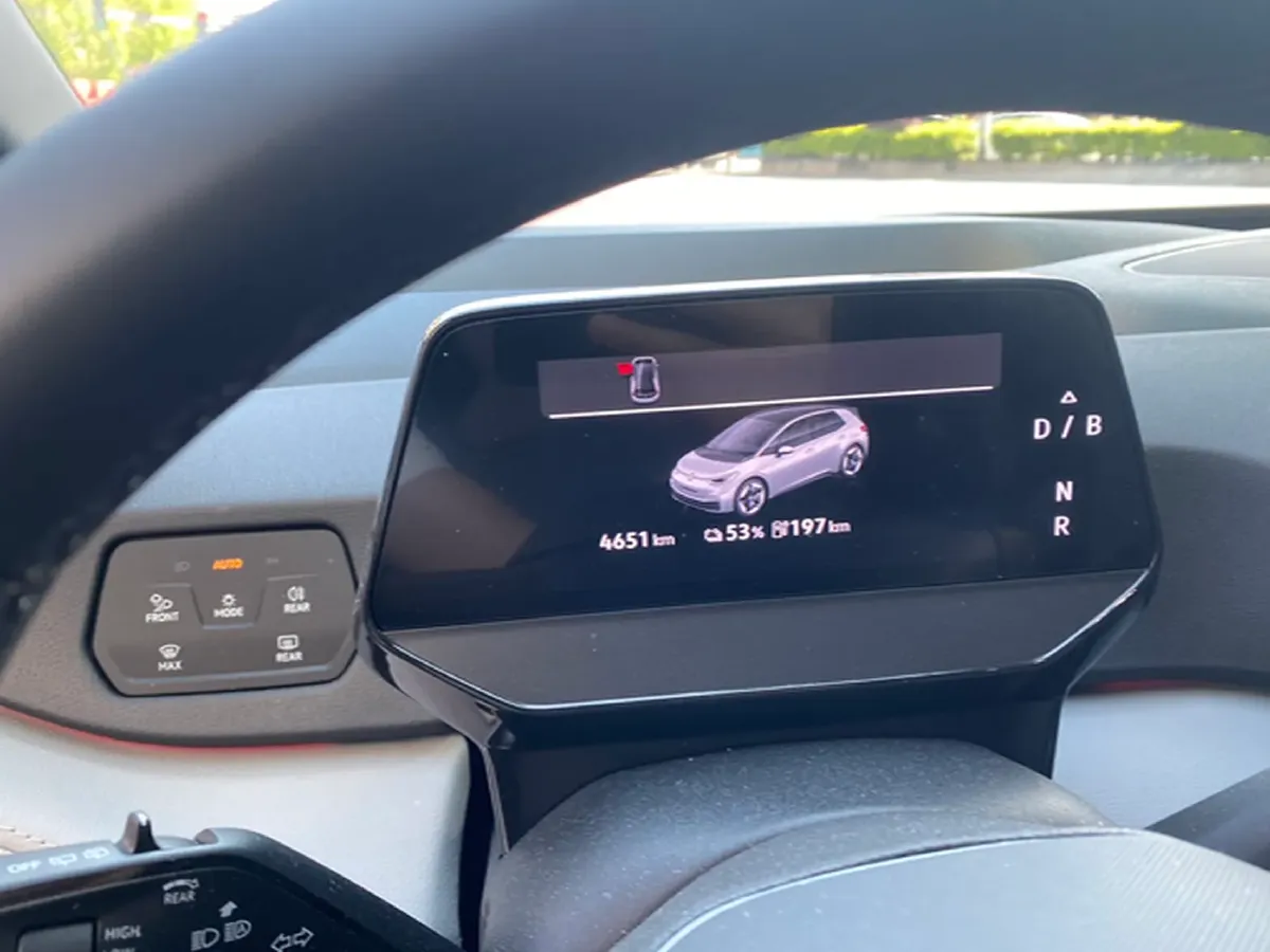 2025 Volkswagen ID.3 BEV 53.6KWH,autocango,china used car exporter,china ev exporter,chinese used car exporter,chinese used ev exporter