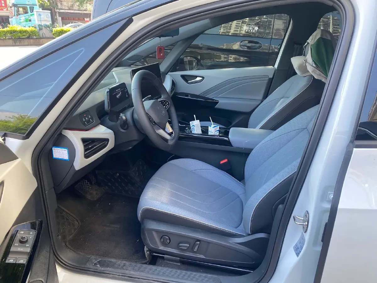 2025 Volkswagen ID.3 BEV 53.6KWH,autocango,china used car exporter,china ev exporter,chinese used car exporter,chinese used ev exporter