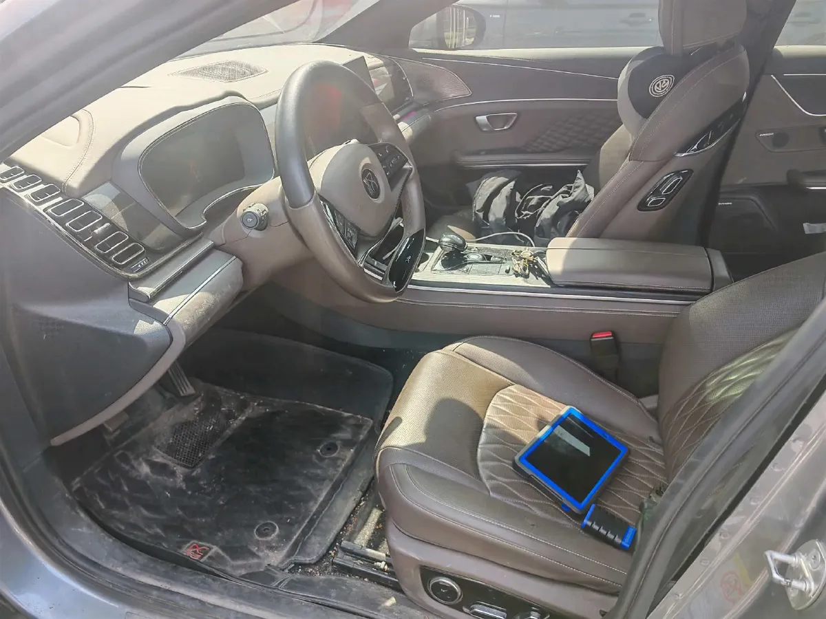 2022 Volkswagen Tiguan L 2.0T 186HP L4 7DCT,autocango,china used car exporter,china ev exporter,chinese used car exporter,chinese used ev exporter