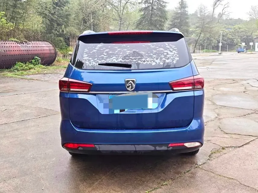 2018 BaoJun 360 1.5L 112HP L4 6MT,autocango,china used car exporter,china ev exporter,chinese used car exporter,chinese used ev exporter