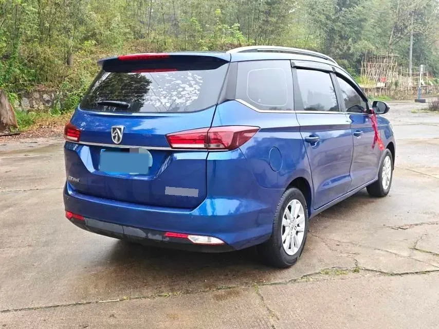 2018 BaoJun 360 1.5L 112HP L4 6MT,autocango,china used car exporter,china ev exporter,chinese used car exporter,chinese used ev exporter