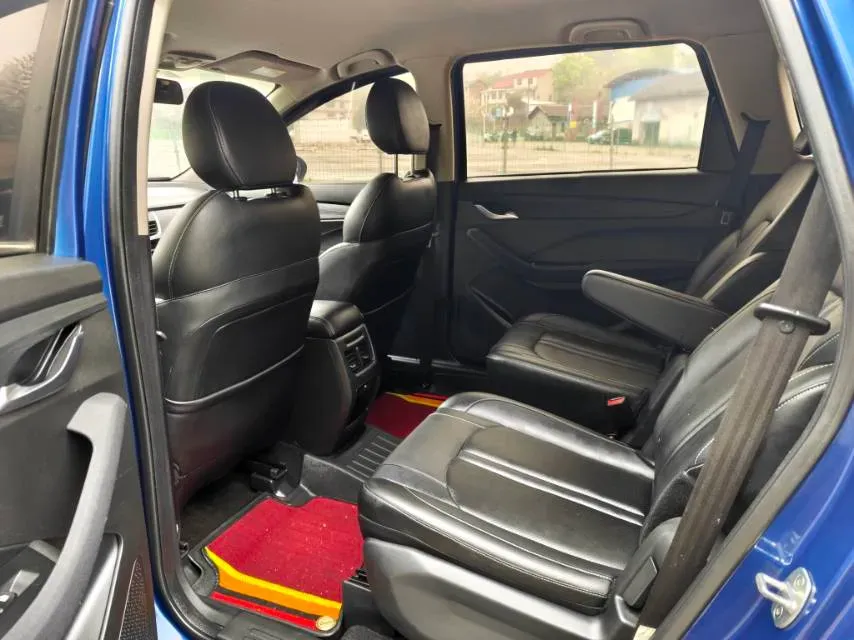 2018 BaoJun 360 1.5L 112HP L4 6MT,autocango,china used car exporter,china ev exporter,chinese used car exporter,chinese used ev exporter