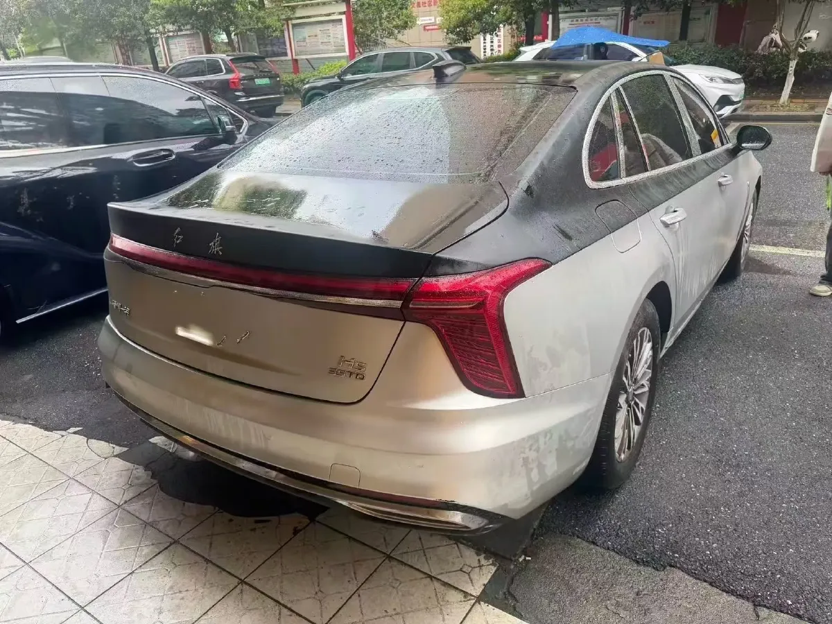2024 HongQi H5 1.5T 169HP L4 7DCT,autocango,china used car exporter,china ev exporter,chinese used car exporter,chinese used ev exporter