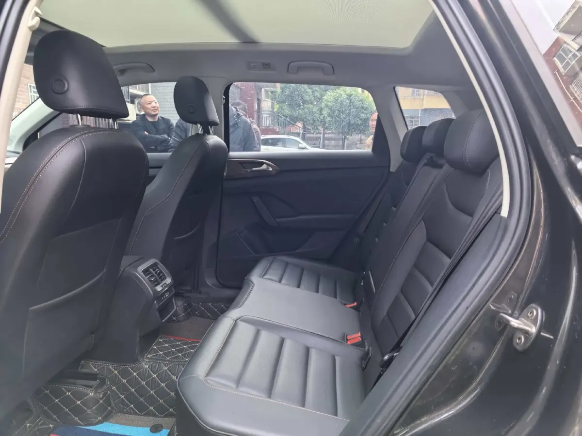 2021 Volkswagen Tharu 1.4T 150HP L4 7DCT,autocango,china used car exporter,china ev exporter,chinese used car exporter,chinese used ev exporter