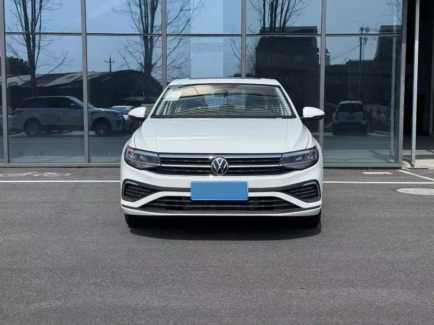 2025 Volkswagen Bora 1.2T 116HP L4 7DCT,autocango,china used car exporter,china ev exporter,chinese used car exporter,chinese used ev exporter