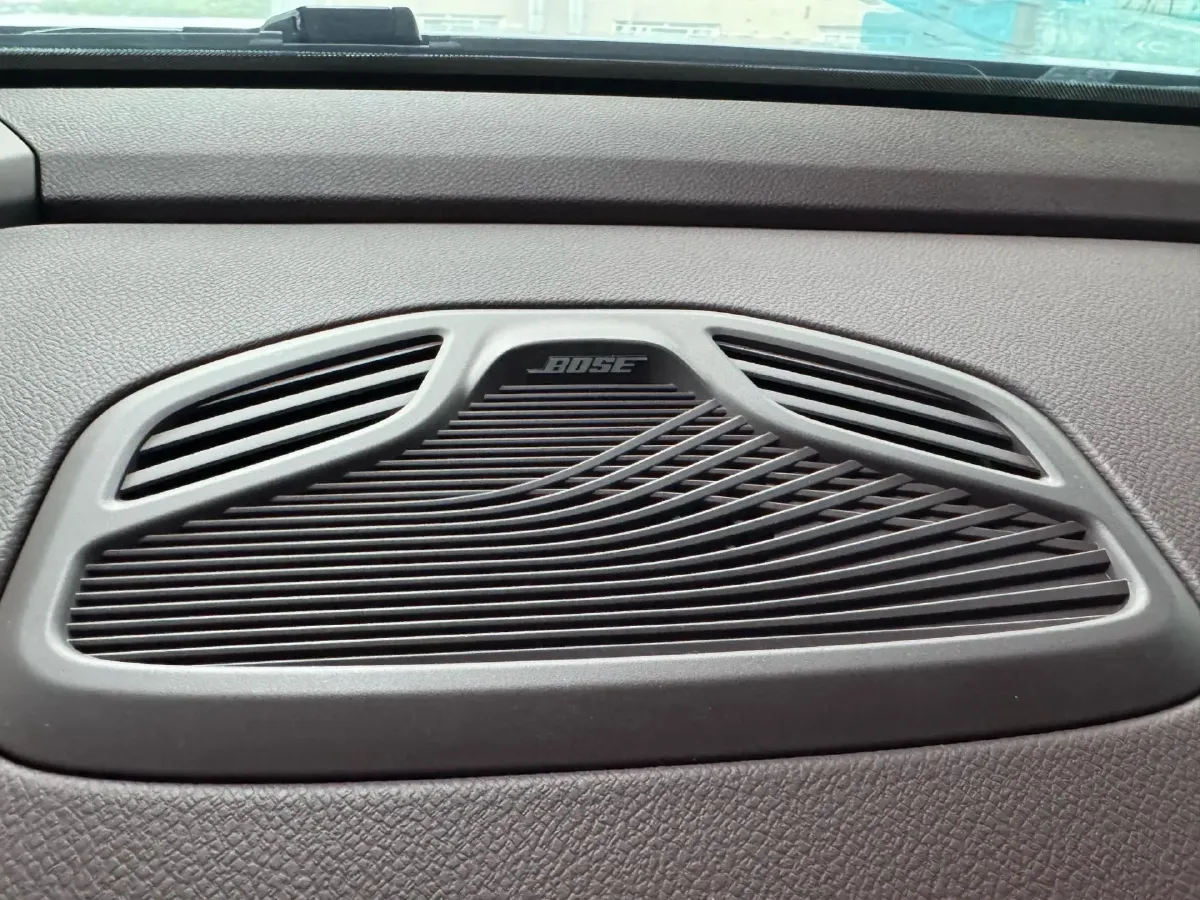 2021 Geely Monjaro 2.0T 238HP L4 8AT,autocango,china used car exporter,china ev exporter,chinese used car exporter,chinese used ev exporter