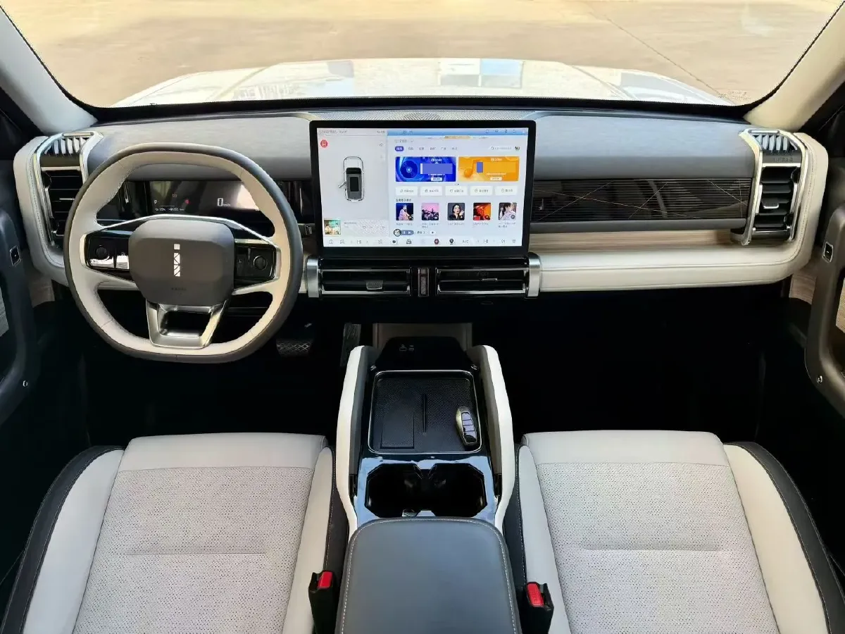 2024 iCAR iCAR 03 BEV 65.69KWH,autocango,china used car exporter,china ev exporter,chinese used car exporter,chinese used ev exporter