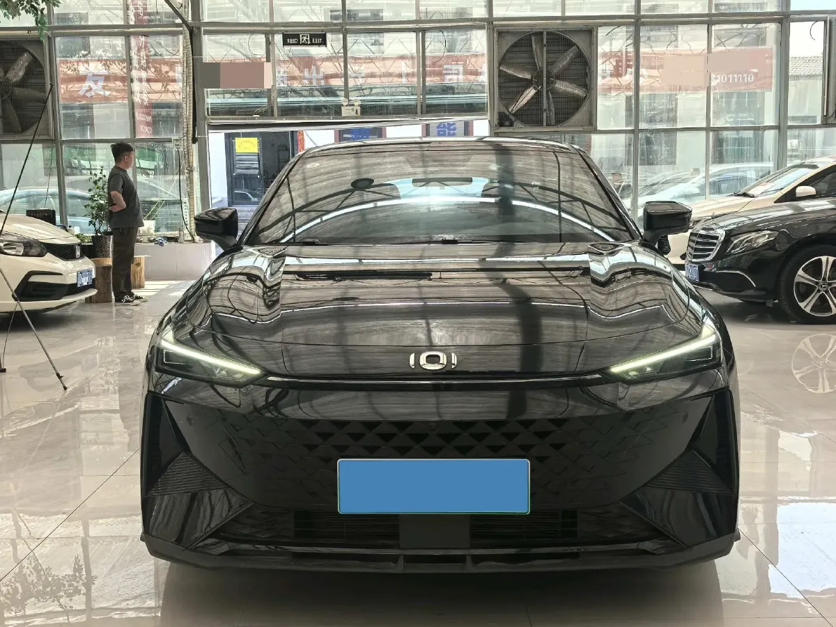 2024 ChangAn QiYuan A05 1.5L 110HP L4 E-CVT PHEV 9.07KWH,autocango,china used car exporter,china ev exporter,chinese used car exporter,chinese used ev exporter