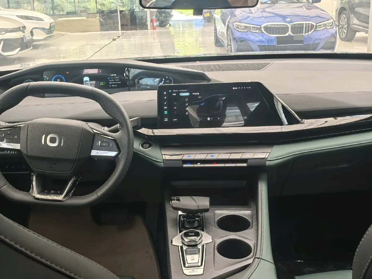 2024 ChangAn QiYuan A05 1.5L 110HP L4 E-CVT PHEV 9.07KWH,autocango,china used car exporter,china ev exporter,chinese used car exporter,chinese used ev exporter