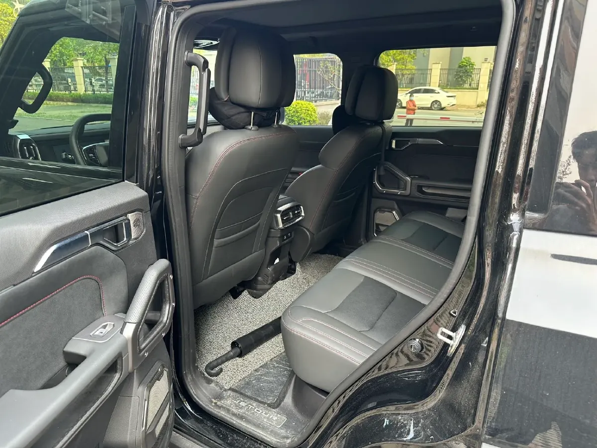 2023 Jetour Traveller 2.0T 254HP L4 7DCT,autocango,china used car exporter,china ev exporter,chinese used car exporter,chinese used ev exporter