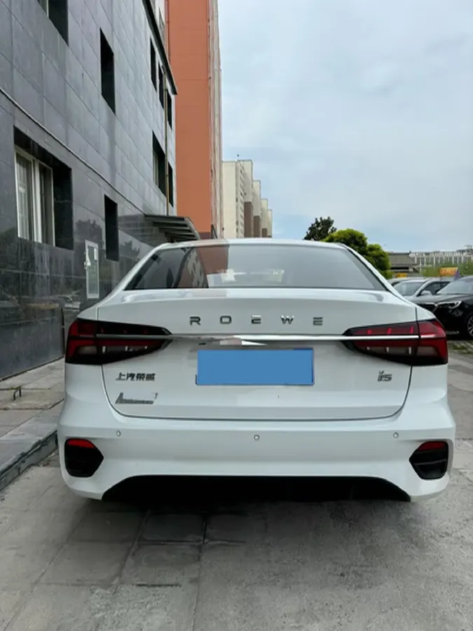 2021 Roewe i5 1.5L 120HP L4 CVT,autocango,china used car exporter,china ev exporter,chinese used car exporter,chinese used ev exporter