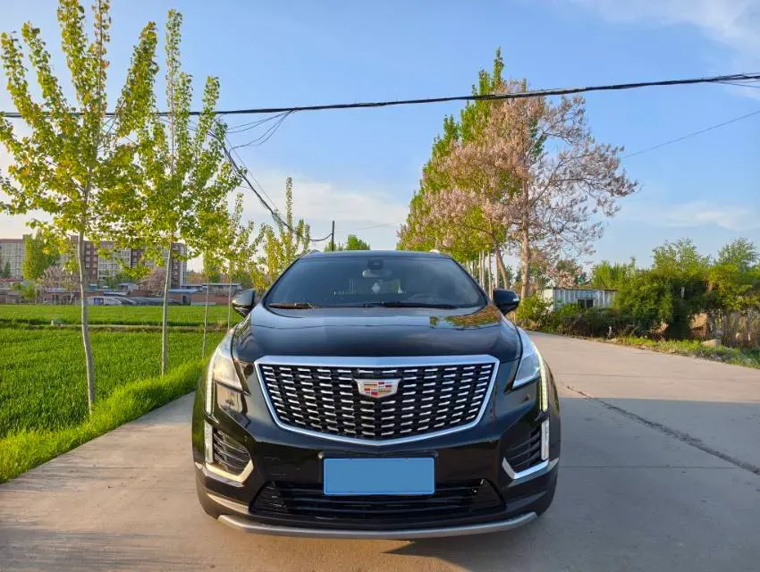 2021 Cadillac XT5 2.0T 237HP L4 9AT,autocango,china used car exporter,china ev exporter,chinese used car exporter,chinese used ev exporter