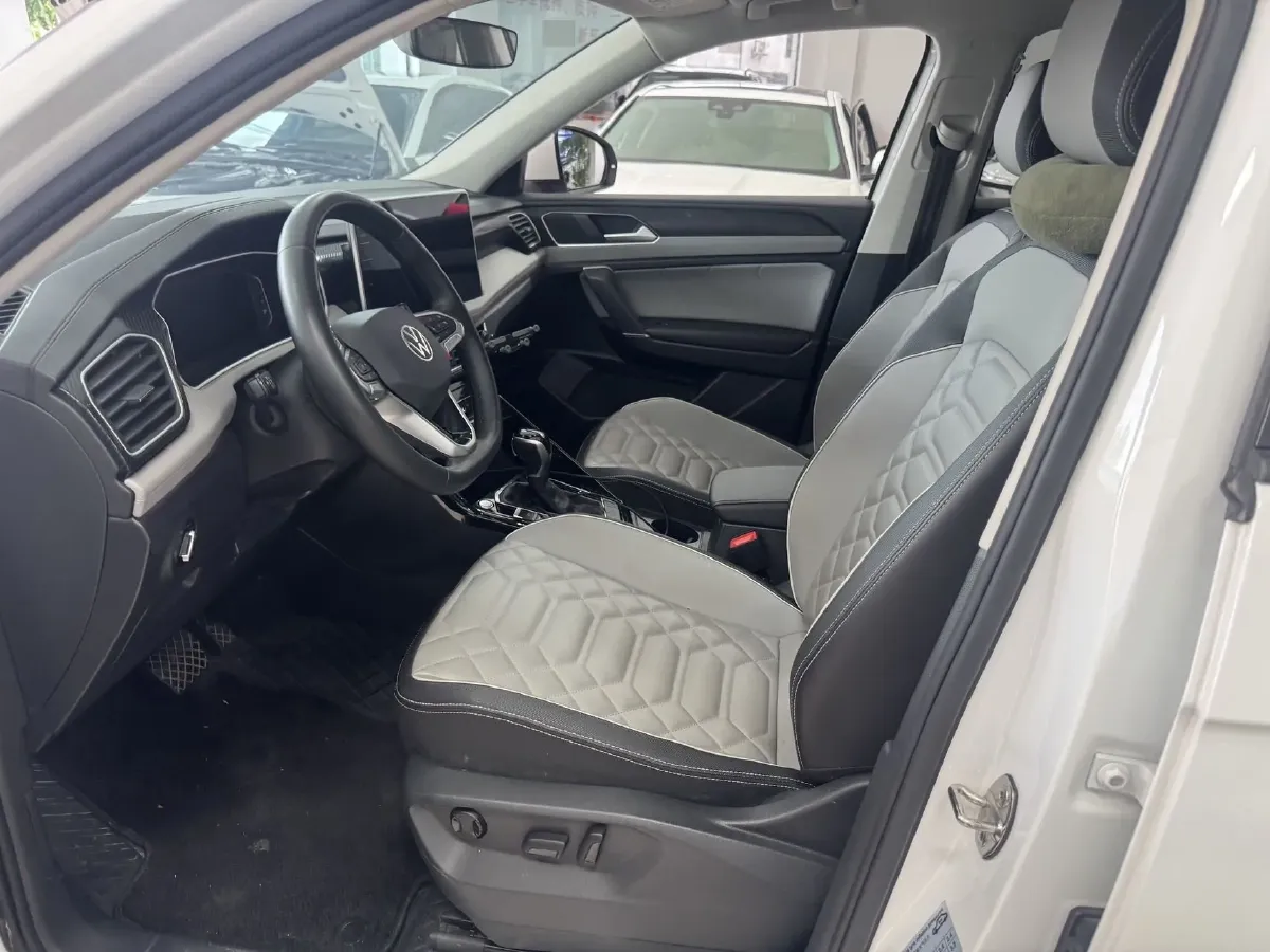 2023 Volkswagen Tayron 2.0T 186HP L4 7DCT,autocango,china used car exporter,china ev exporter,chinese used car exporter,chinese used ev exporter