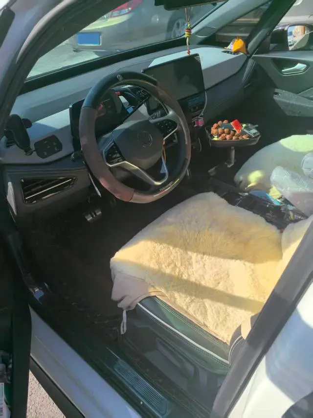 2024 Volkswagen ID.3 BEV 52.8KWH,autocango,china used car exporter,china ev exporter,chinese used car exporter,chinese used ev exporter