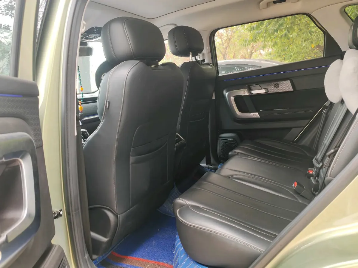 2023 Chery Exploration 06 1.6T 197HP L4 7DCT,autocango,china used car exporter,china ev exporter,chinese used car exporter,chinese used ev exporter