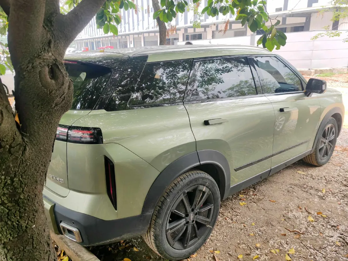 2023 Chery Exploration 06 1.6T 197HP L4 7DCT,autocango,china used car exporter,china ev exporter,chinese used car exporter,chinese used ev exporter