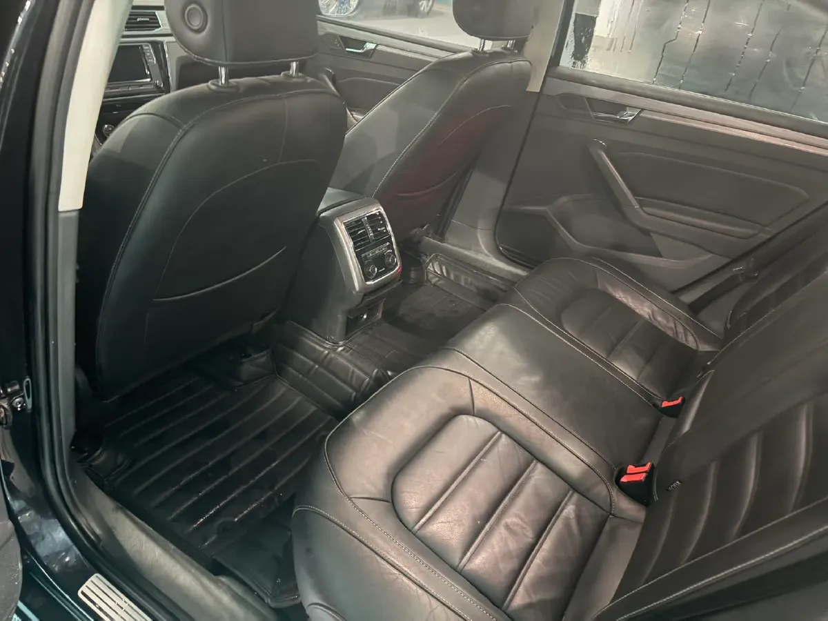 2017 Volkswagen Passat 1.4T 150HP L4 7DCT,autocango,china used car exporter,china ev exporter,chinese used car exporter,chinese used ev exporter