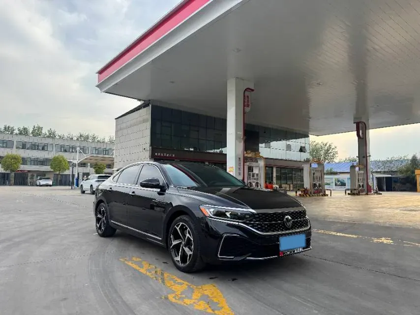 2024 Volkswagen Passat 2.0T 186HP L4 7DCT,autocango,china used car exporter,china ev exporter,chinese used car exporter,chinese used ev exporter