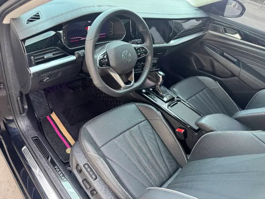2024 Volkswagen Passat 2.0T 186HP L4 7DCT,autocango,china used car exporter,china ev exporter,chinese used car exporter,chinese used ev exporter