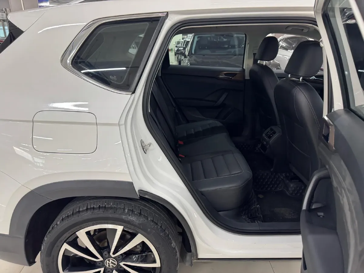 2021 Volkswagen Tharu 1.4T 150HP L4 7DCT,autocango,china used car exporter,china ev exporter,chinese used car exporter,chinese used ev exporter