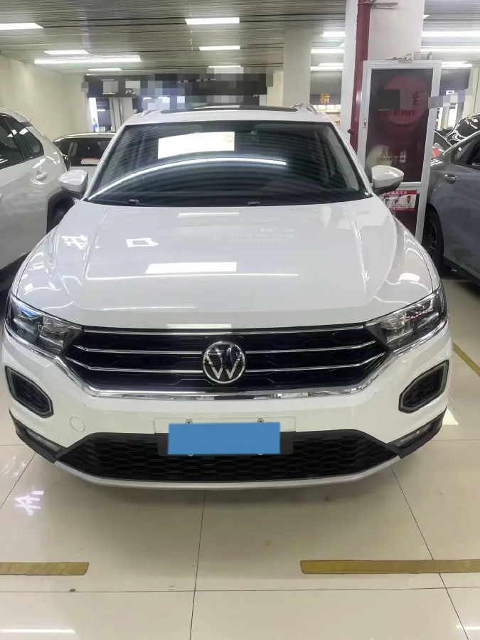 2021 Volkswagen T-Roc 1.4T 150HP L4 7DCT,autocango,china used car exporter,china ev exporter,chinese used car exporter,chinese used ev exporter
