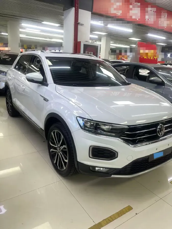 2021 Volkswagen T-Roc 1.4T 150HP L4 7DCT,autocango,china used car exporter,china ev exporter,chinese used car exporter,chinese used ev exporter