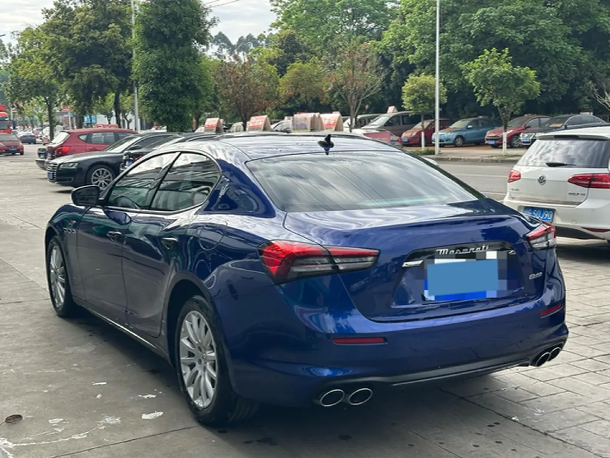 2022 Audi Q7 2.0T 245HP L4 8AT,autocango,china used car exporter,china ev exporter,chinese used car exporter,chinese used ev exporter