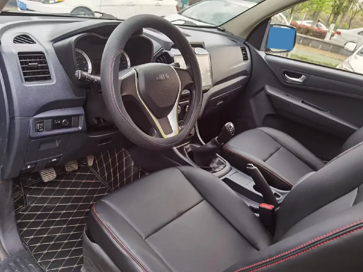 2018 Isuzu RE-MAX Jim 2.8T 116HP L4 5MT,autocango,china used car exporter,china ev exporter,chinese used car exporter,chinese used ev exporter