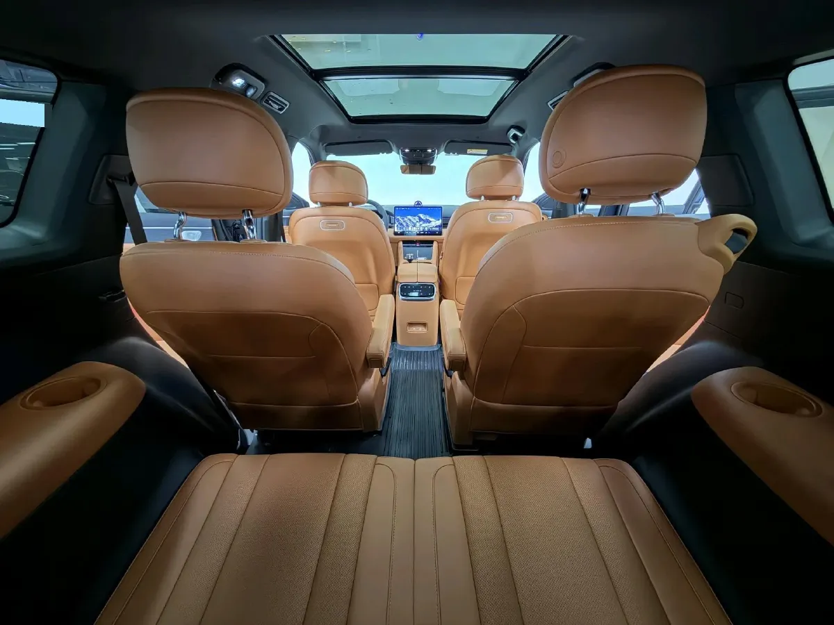 2024 AITO AITO M7 1.5T 152HP L4 REEV 42KWH,autocango,china used car exporter,china ev exporter,chinese used car exporter,chinese used ev exporter