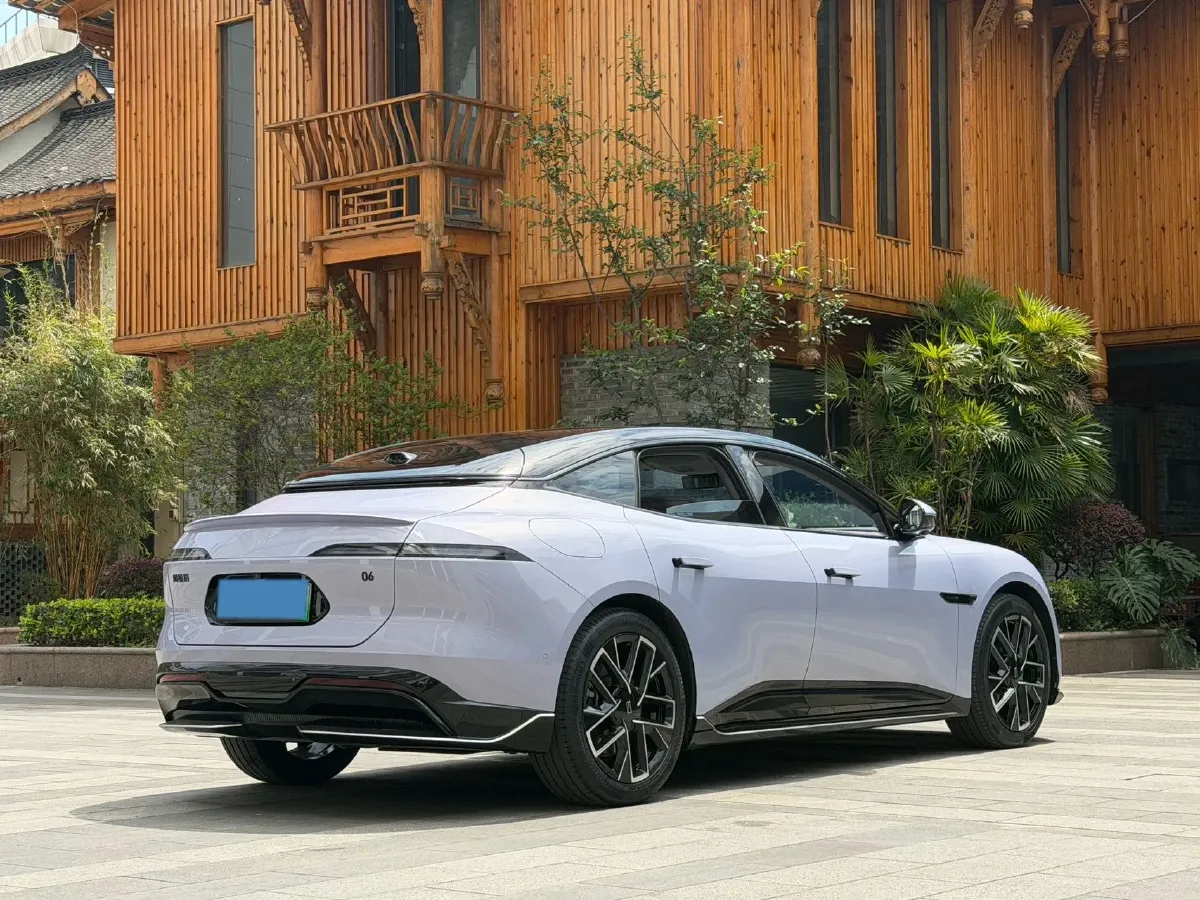 2025 Avatr 06 REEV 156HP REEV,autocango,china used car exporter,china ev exporter,chinese used car exporter,chinese used ev exporter