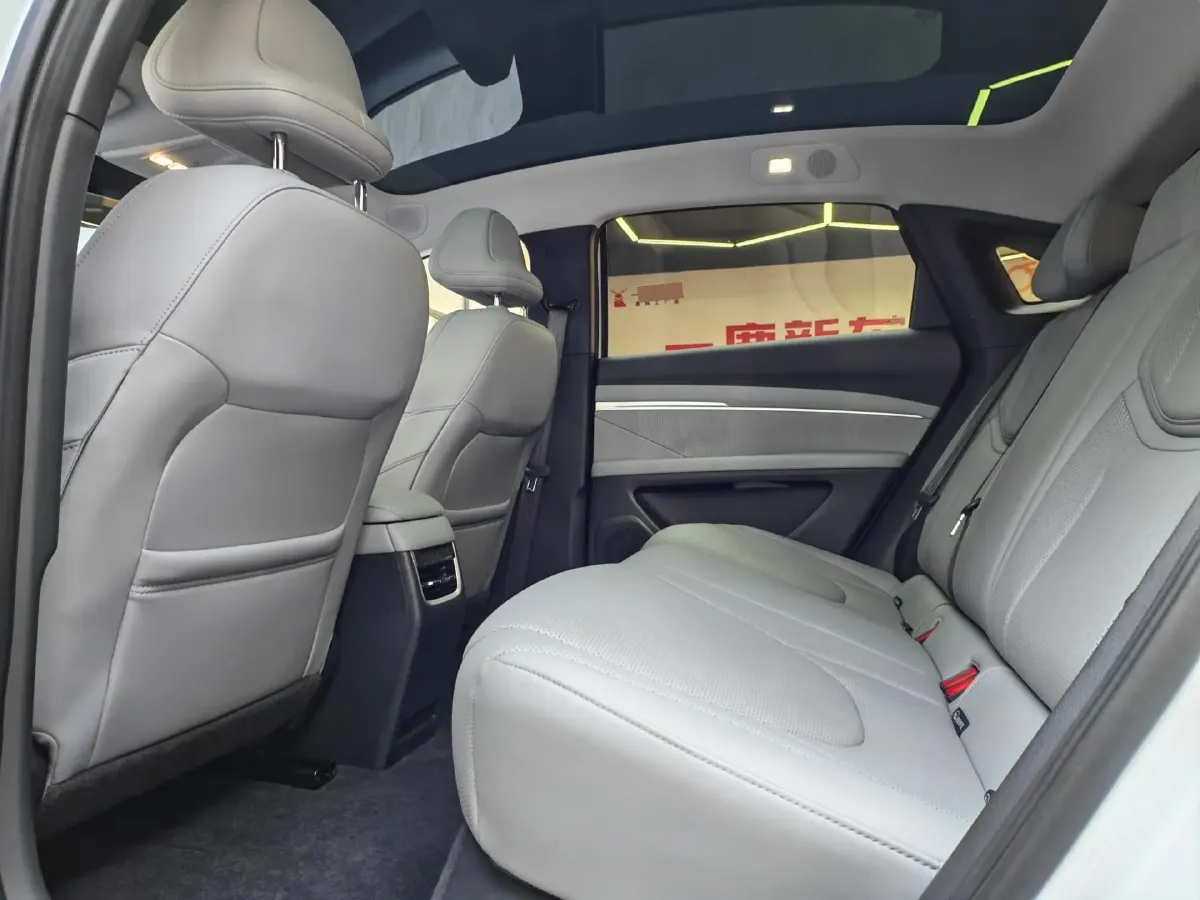 2025 Xpeng MONA M03 BEV,autocango,china used car exporter,china ev exporter,chinese used car exporter,chinese used ev exporter