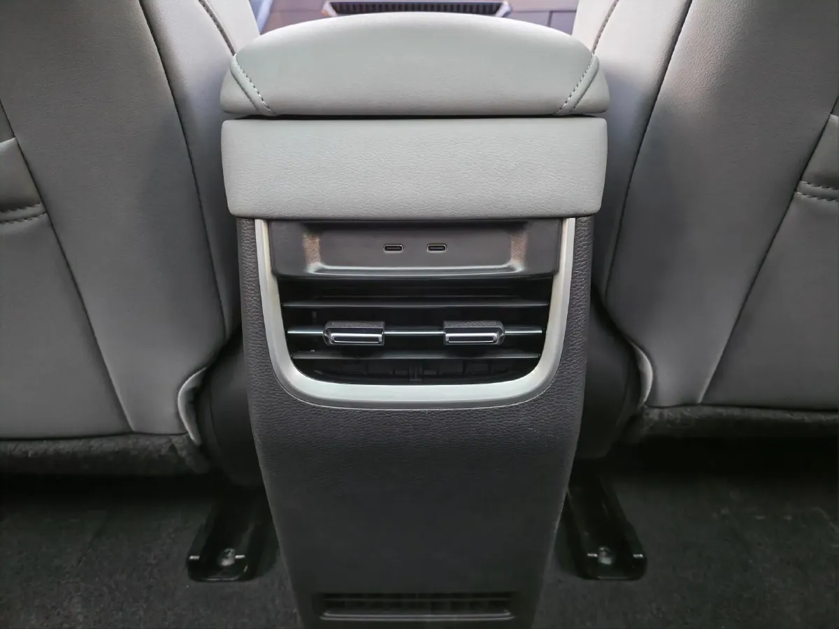 2025 Xpeng MONA M03 BEV,autocango,china used car exporter,china ev exporter,chinese used car exporter,chinese used ev exporter