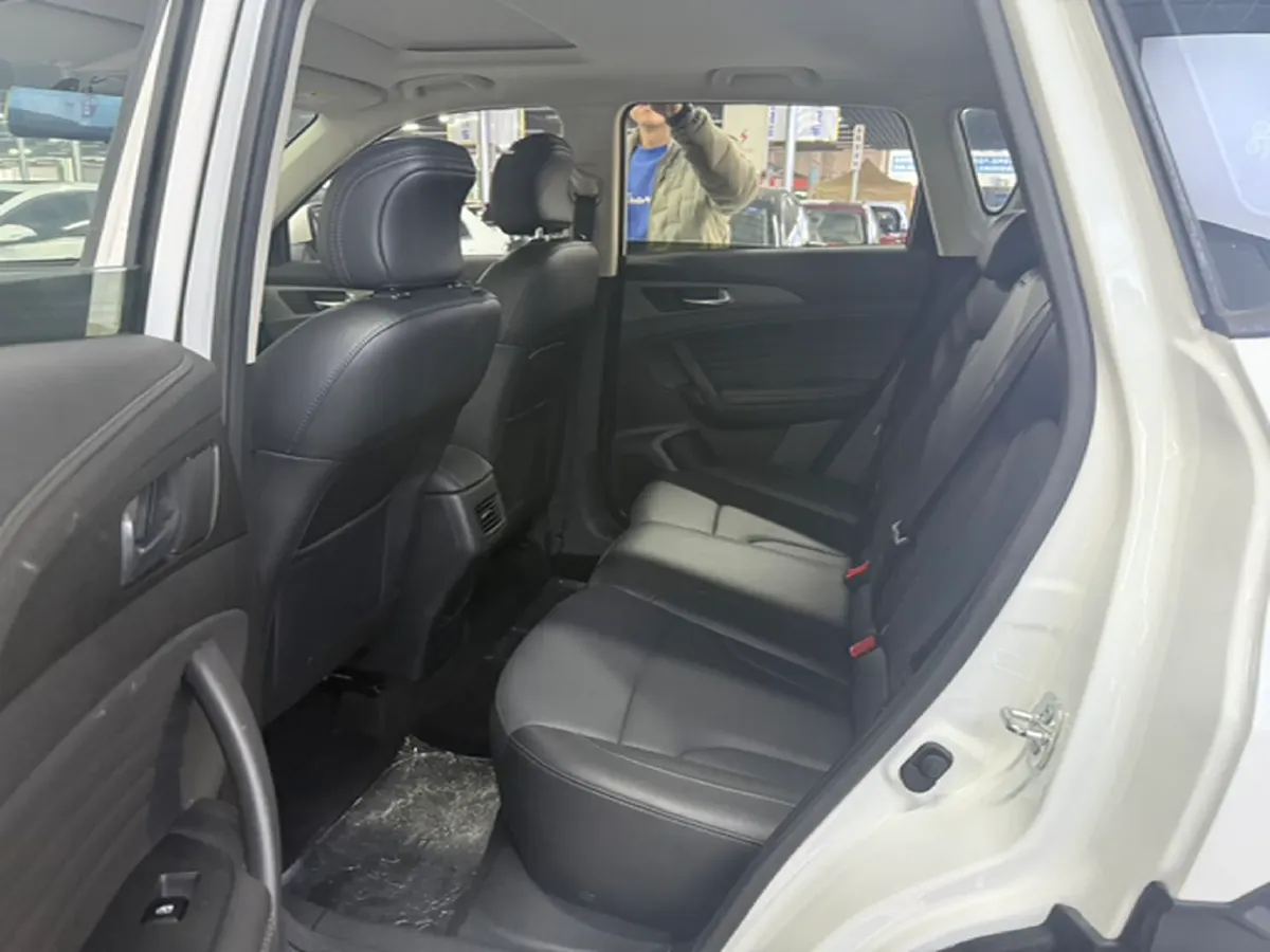 2019 ChangAn CS35 Plus 1.4T 158HP L4 7DCT,autocango,china used car exporter,china ev exporter,chinese used car exporter,chinese used ev exporter