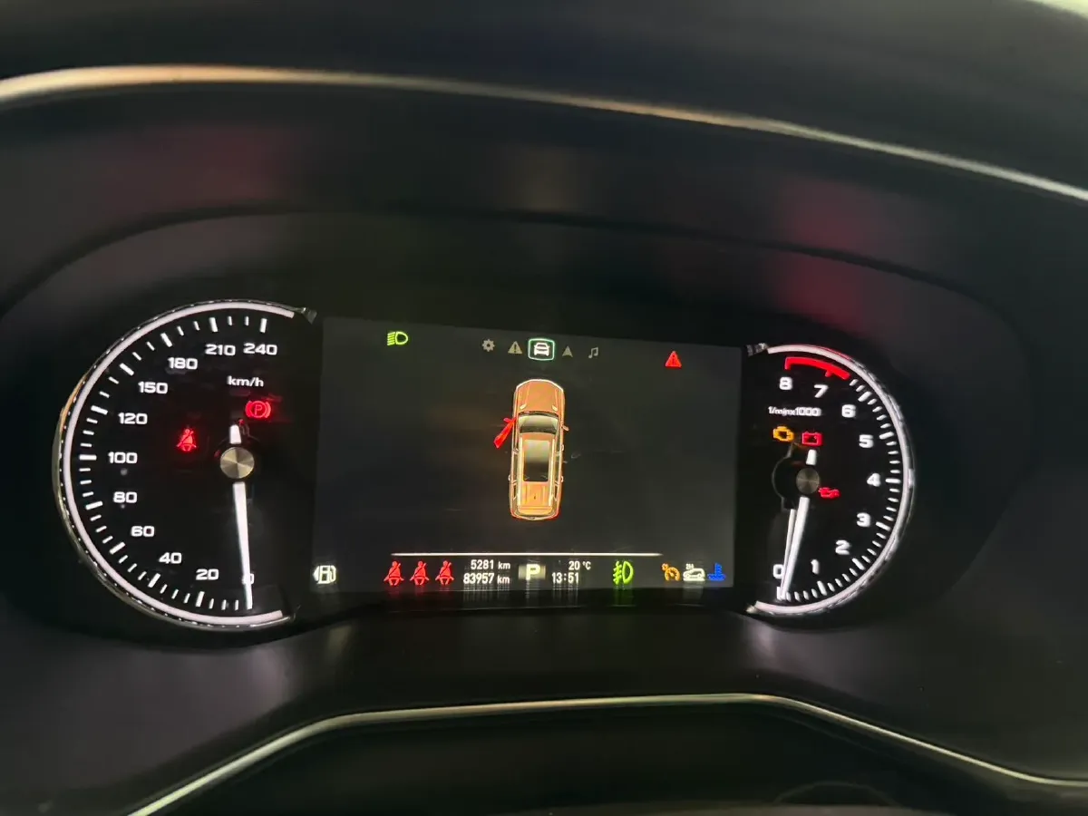 2019 Roewe RX8 2.0T 222HP L4 6AT,autocango,china used car exporter,china ev exporter,chinese used car exporter,chinese used ev exporter