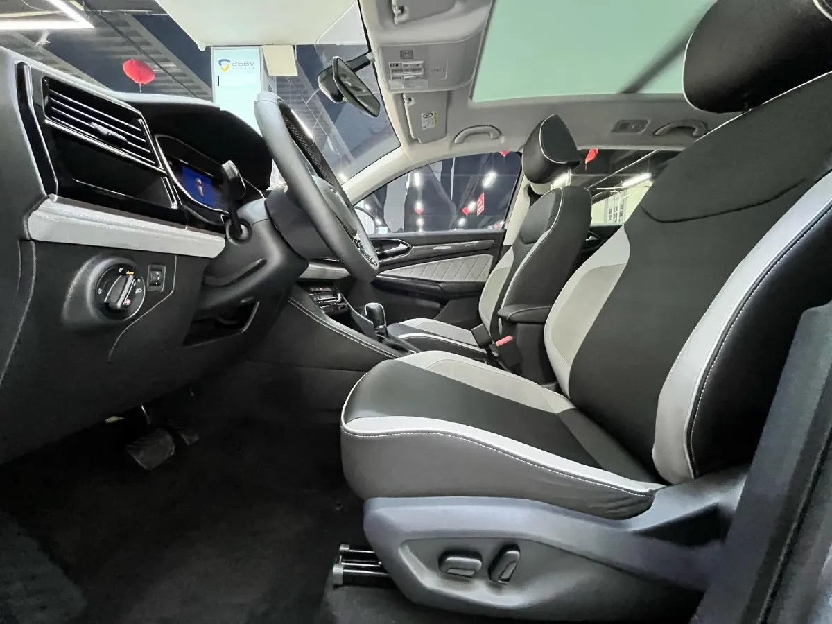 2023 Jetta VS7 1.4T 150HP L4 6AT,autocango,china used car exporter,china ev exporter,chinese used car exporter,chinese used ev exporter