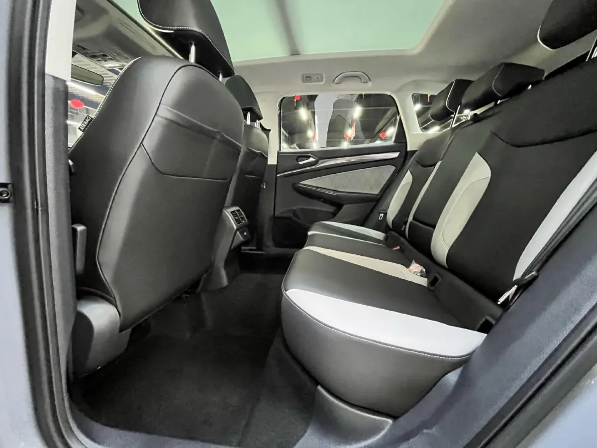 2023 Jetta VS7 1.4T 150HP L4 6AT,autocango,china used car exporter,china ev exporter,chinese used car exporter,chinese used ev exporter