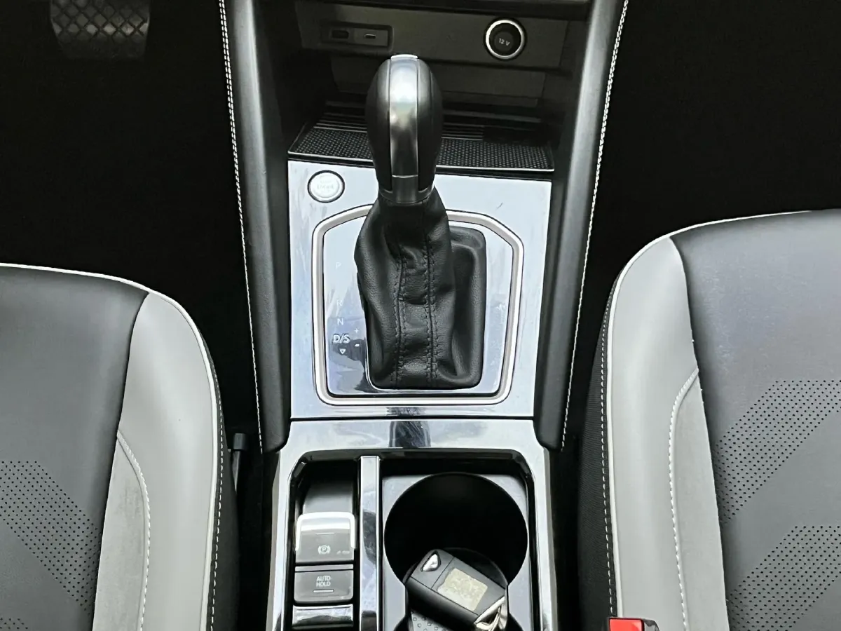 2023 Jetta VS7 1.4T 150HP L4 6AT,autocango,china used car exporter,china ev exporter,chinese used car exporter,chinese used ev exporter