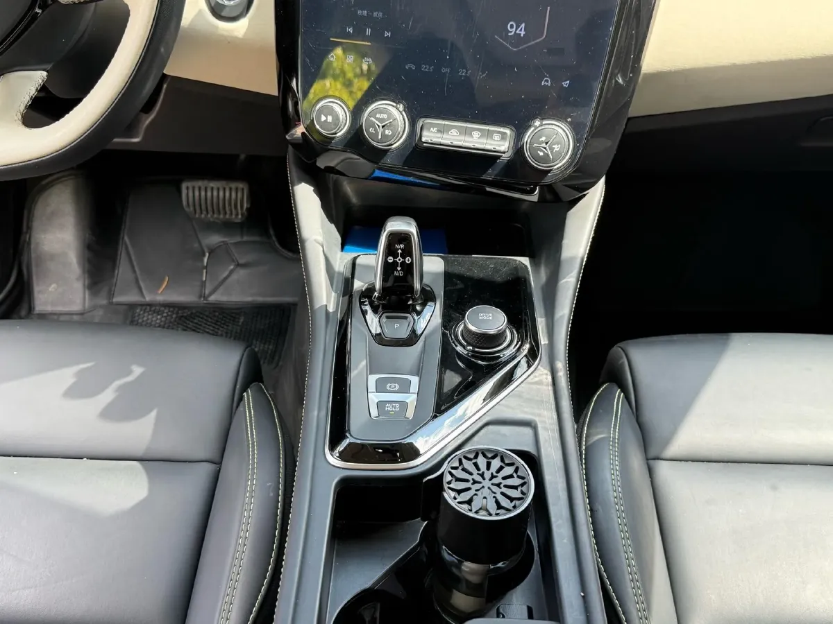 2022 LYNK&CO 02 2.0T 190HP L4 7DCT,autocango,china used car exporter,china ev exporter,chinese used car exporter,chinese used ev exporter