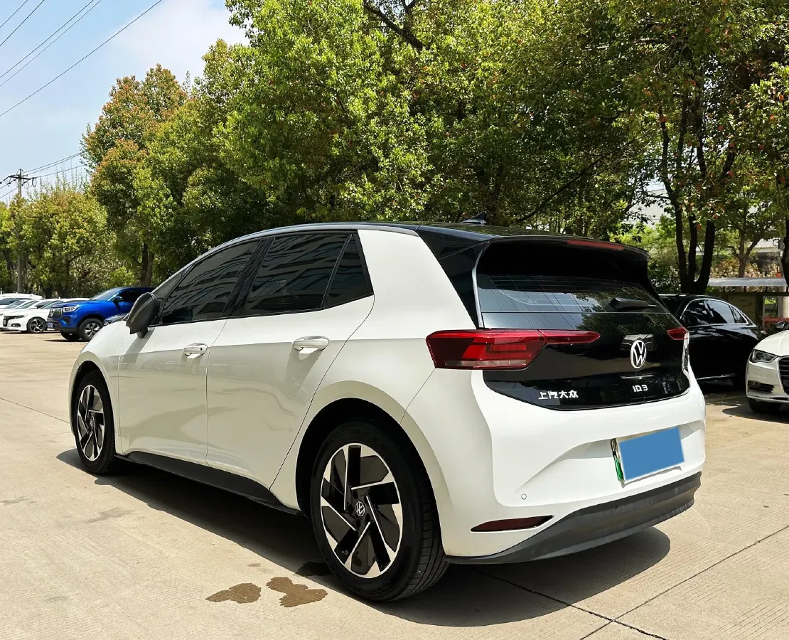 2025 Volkswagen ID.3 BEV 52.8KWH,autocango,china used car exporter,china ev exporter,chinese used car exporter,chinese used ev exporter