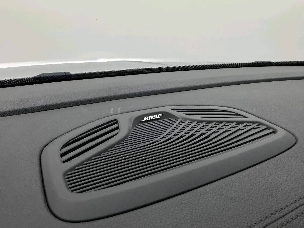 2021 Geely Monjaro 2.0T 238HP L4 8AT,autocango,china used car exporter,china ev exporter,chinese used car exporter,chinese used ev exporter