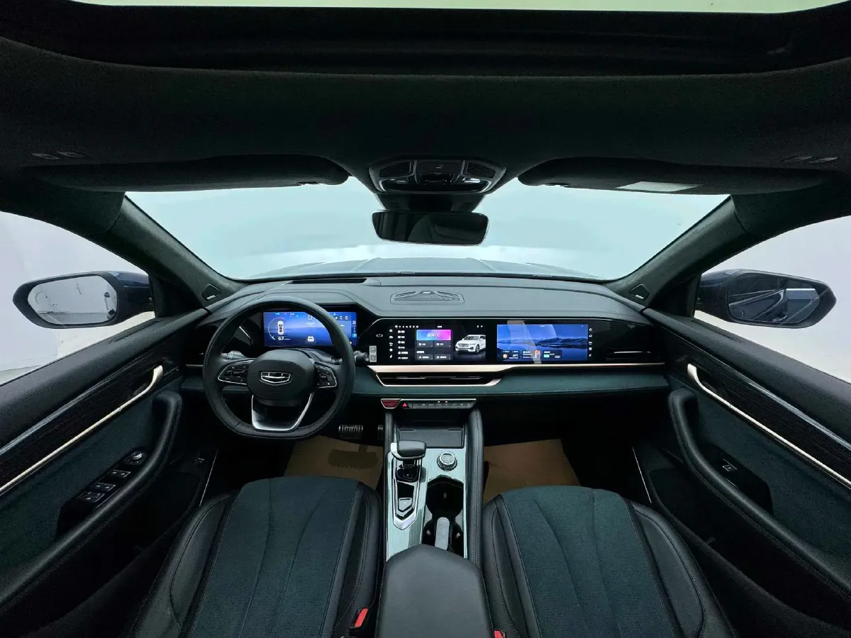 2021 Geely Monjaro 2.0T 238HP L4 8AT,autocango,china used car exporter,china ev exporter,chinese used car exporter,chinese used ev exporter