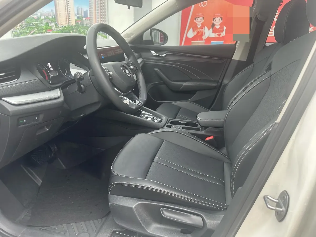 2021 Skoda Octavia 1.4T 150HP L4 7DCT,autocango,china used car exporter,china ev exporter,chinese used car exporter,chinese used ev exporter