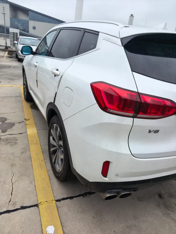 2018 WEY VV6 2.0T 197HP L4 7DCT,autocango,china used car exporter,china ev exporter,chinese used car exporter,chinese used ev exporter