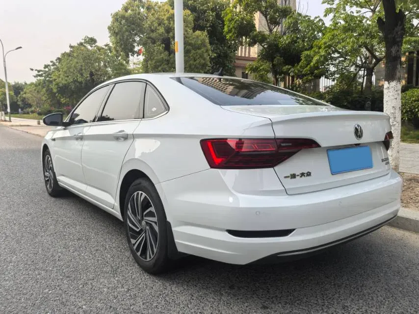 2021 Volkswagen Sagitar 1.4T 150HP L4 7DCT,autocango,china used car exporter,china ev exporter,chinese used car exporter,chinese used ev exporter